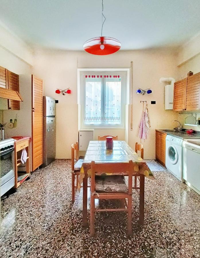 San Martino Appartament Con Parcheggio Privato Janov Exteriér fotografie