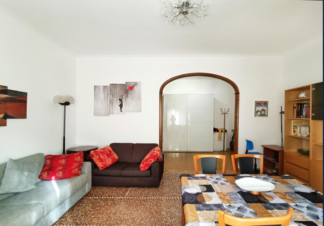 San Martino Appartament Con Parcheggio Privato Janov Exteriér fotografie