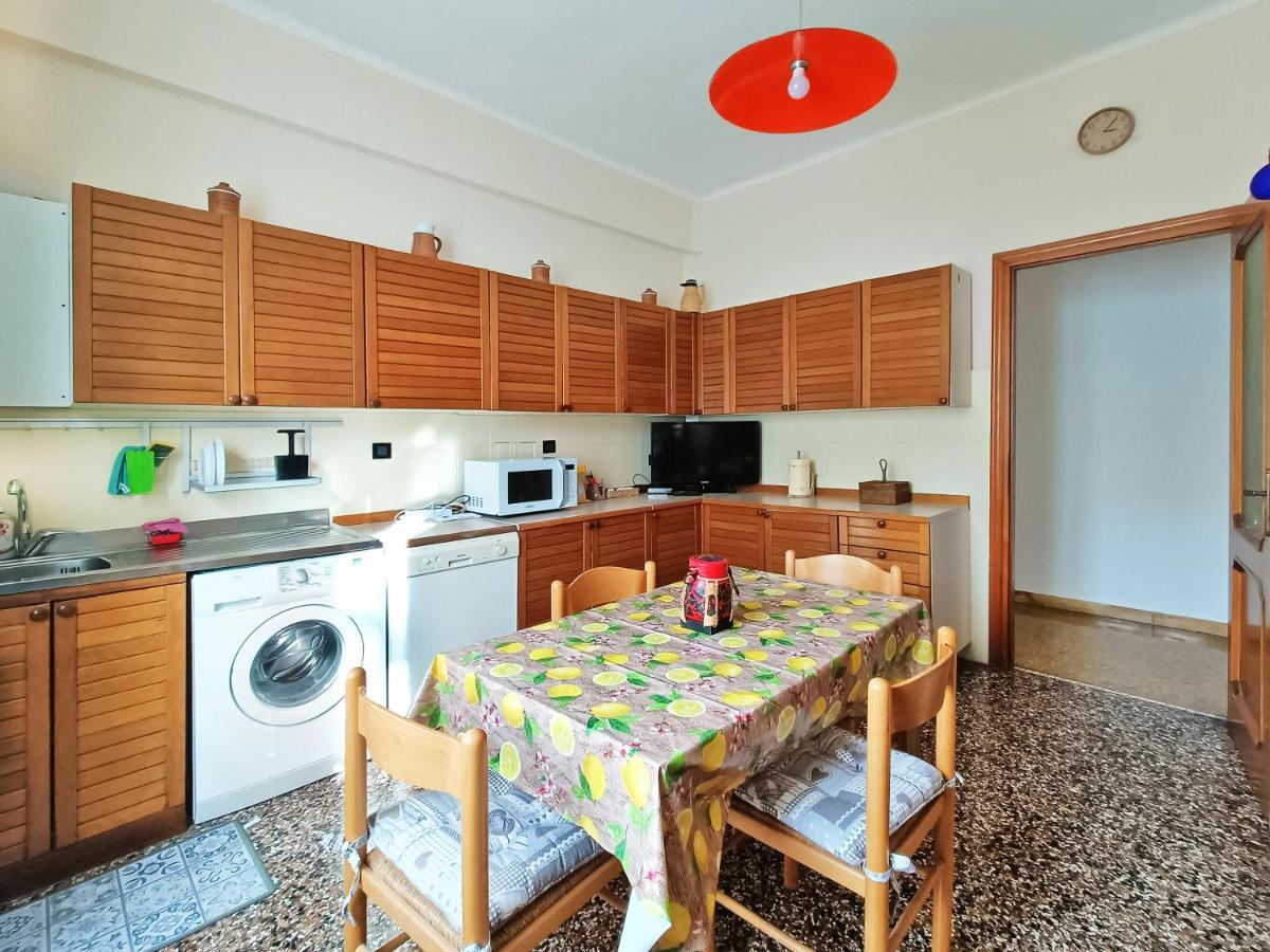 San Martino Appartament Con Parcheggio Privato Janov Exteriér fotografie